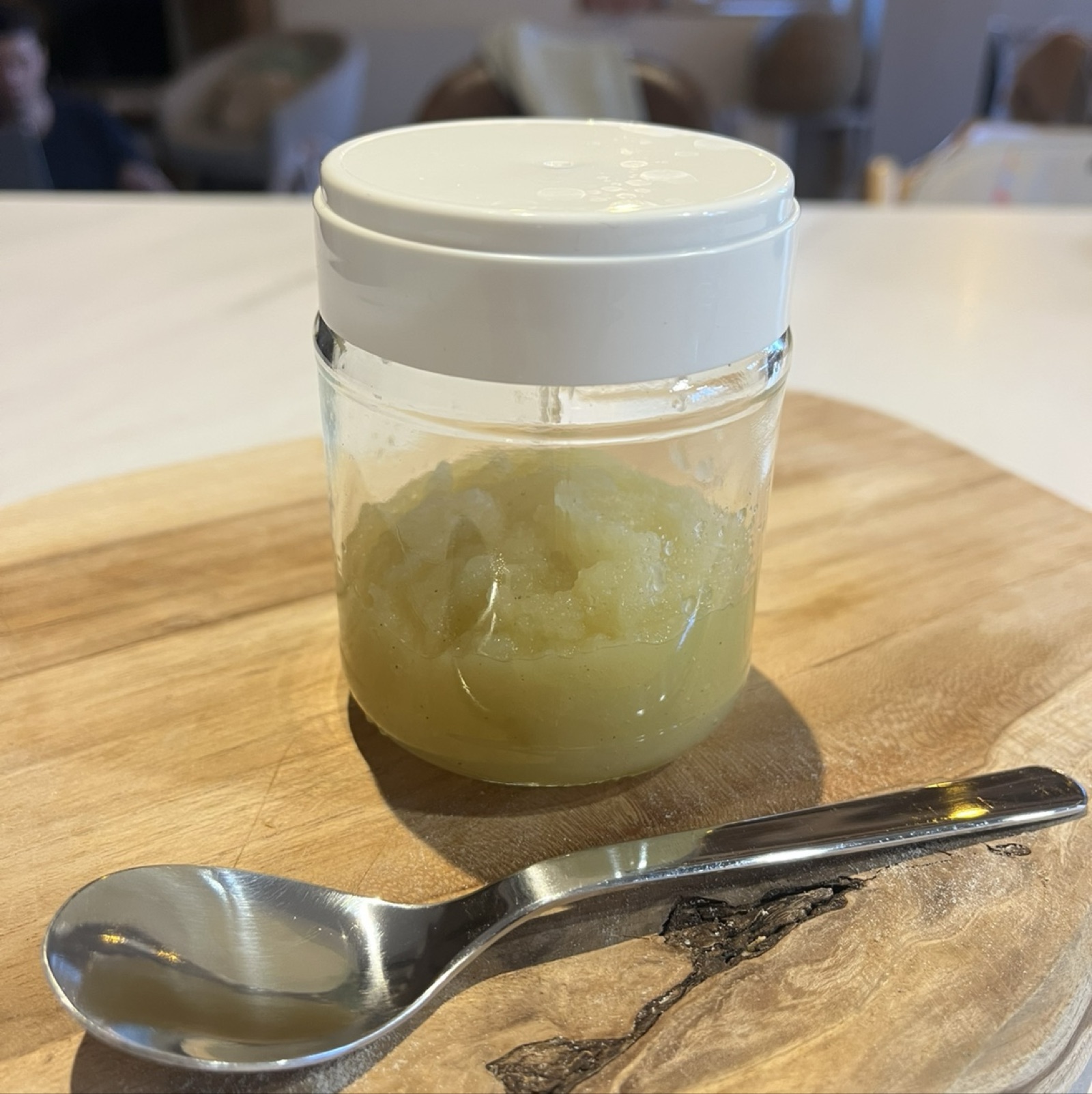 Compote pomme cannelle — recette bébé dès 4 mois