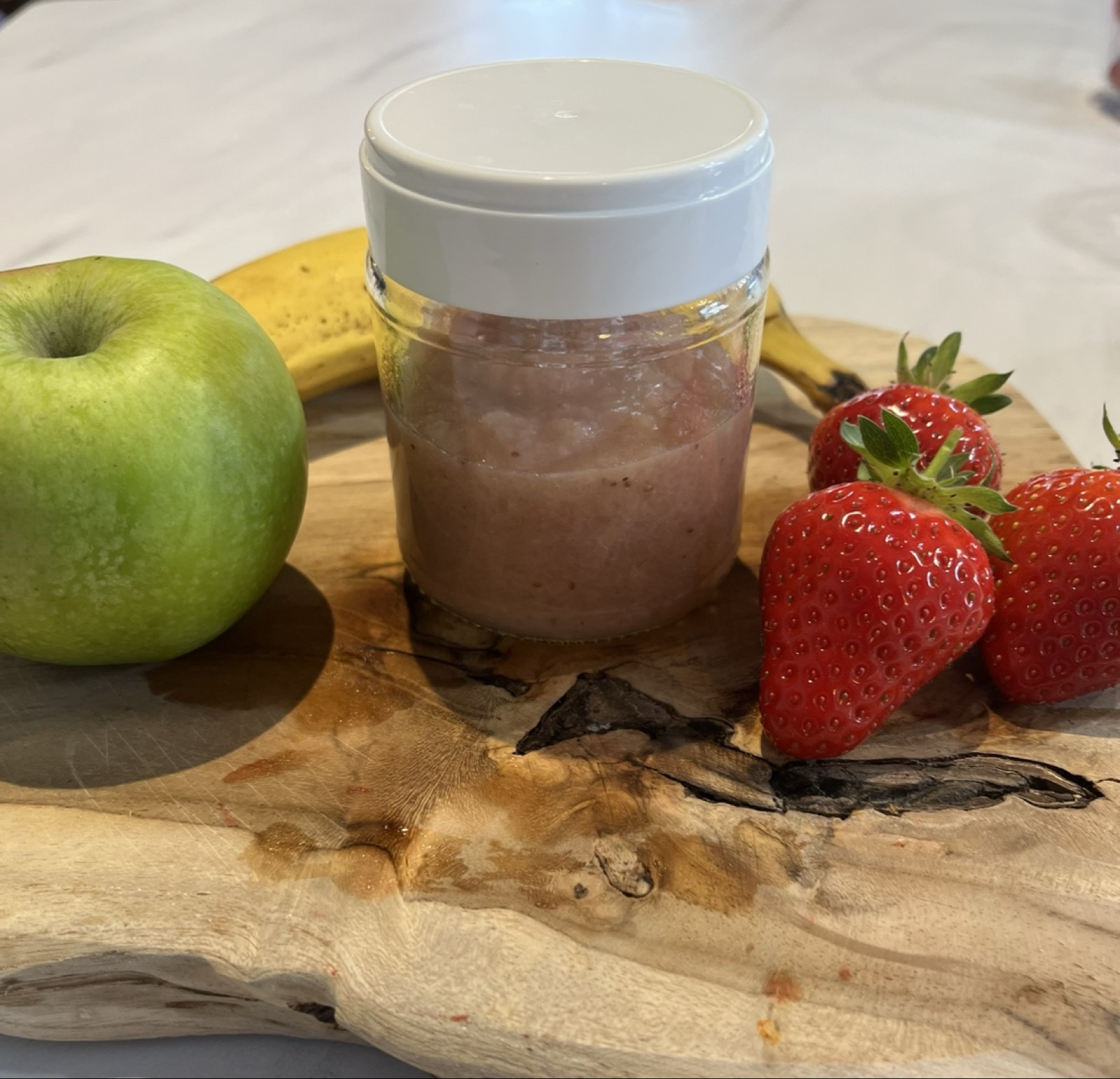 Compote pomme fraise banane — recette bébé dès 4 mois